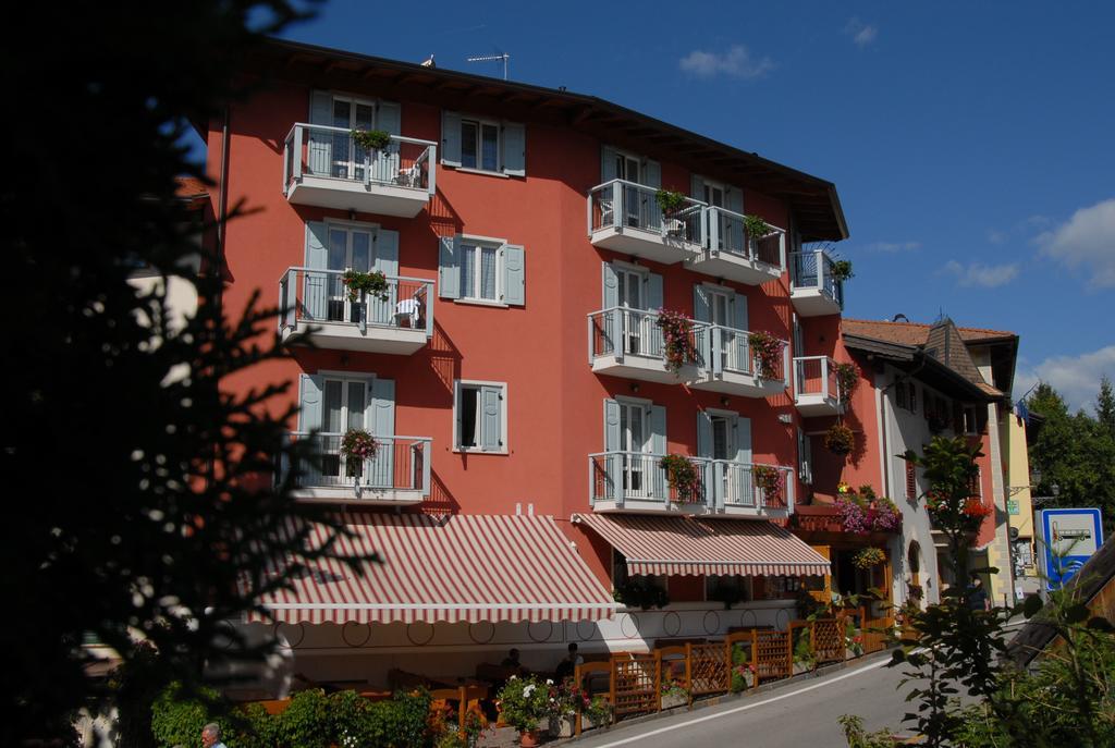 Hotel Sport Coredo Exterior foto